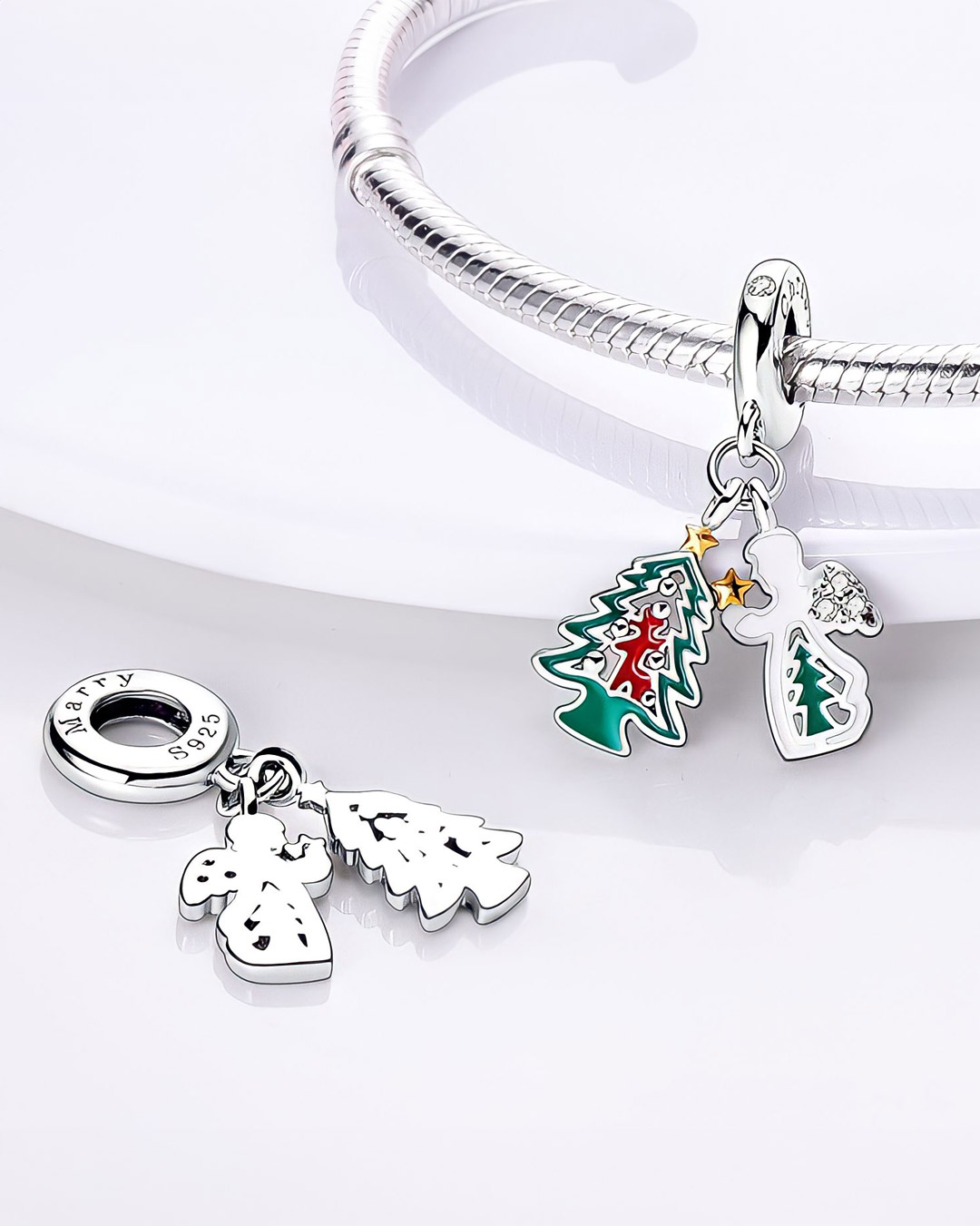 merry-christmas-charm-3